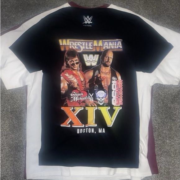 1998 Wrestlemania Shawn Michaels Stone Cold Austin T- Shirt (Size Small) - Picture 1 of 2